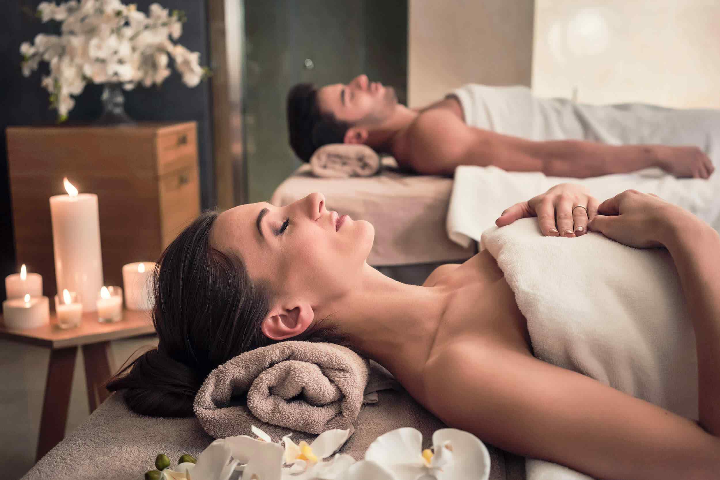 https://onetuchsalon.com/wp-content/uploads/2018/10/spa-treatment-7.jpg